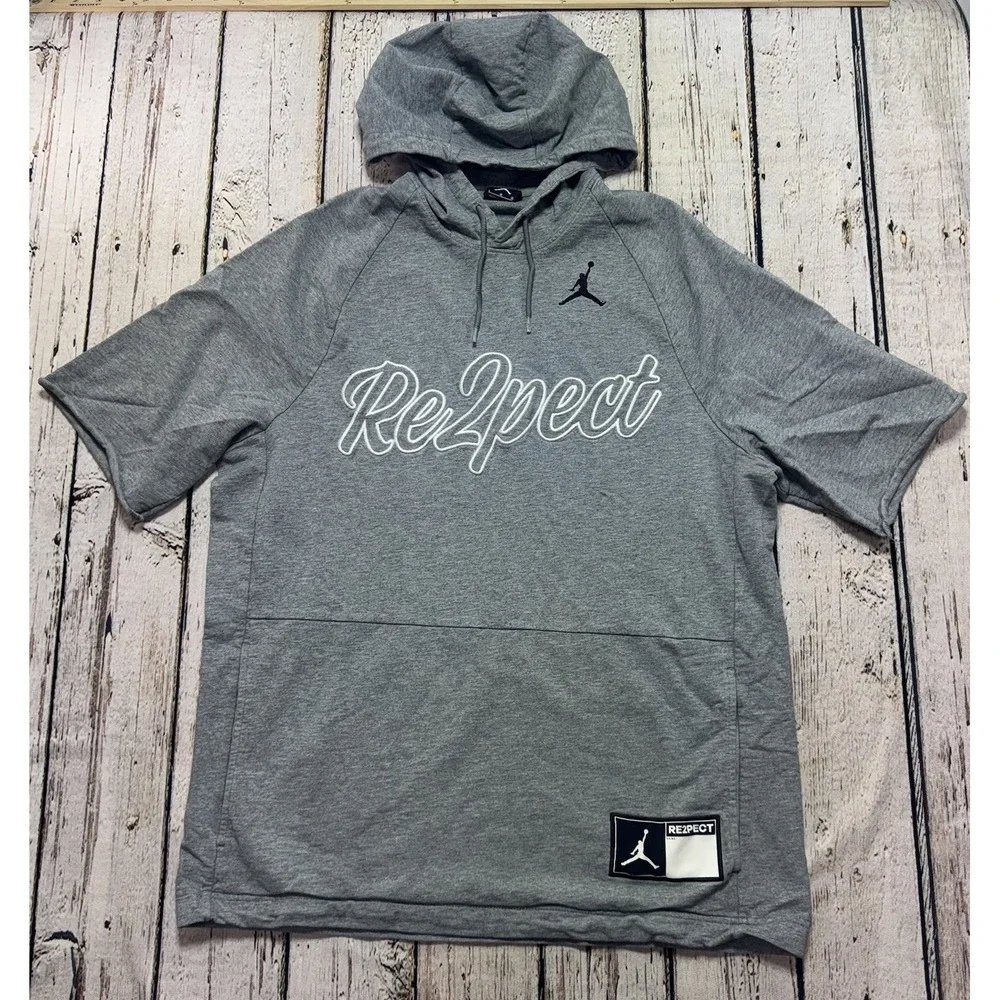 Jordan Hoodie Mens Large Gray Re2pect Short Sleeve Pullover Cotton Jumpman Nike